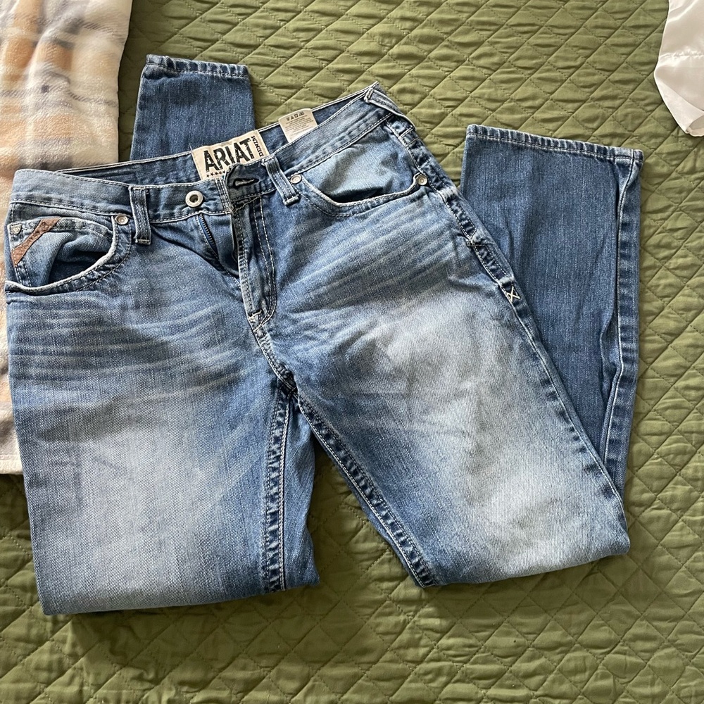 Men’s Ariat jeans